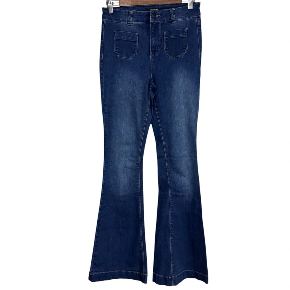 Refuge Women's Blue Flared Jeans Women's Size 4